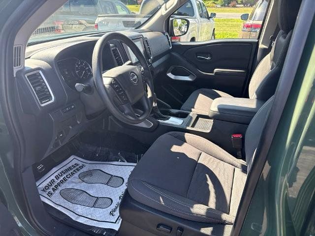 Certified 2023 Nissan Frontier SV w/ Tow Package AWD/4WD image 25