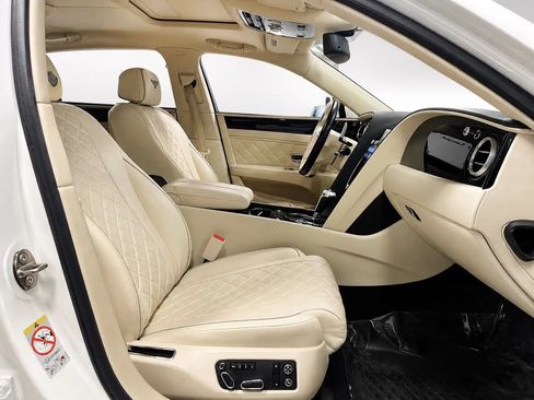 Used 2017 Bentley Flying Spur S V8 AWD/4WD image 26