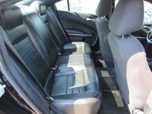 Used 2019 Dodge Charger Police RWD image 25