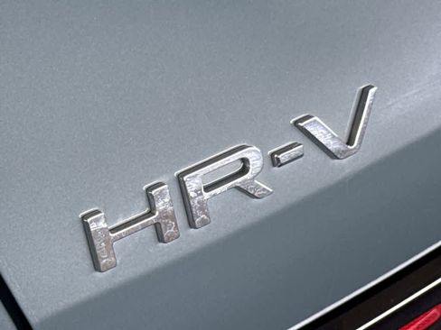 Used 2024 Honda HR-V EX-L image 10