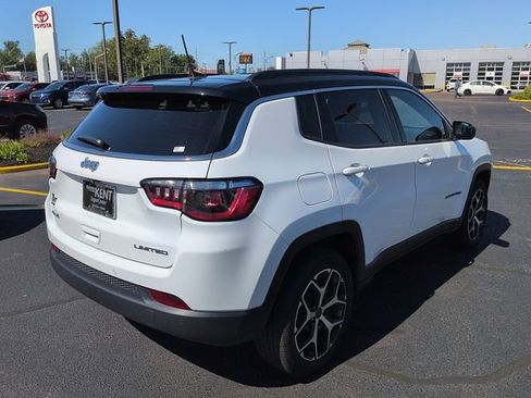 Used 2025 Jeep Compass Limited AWD/4WD image 7