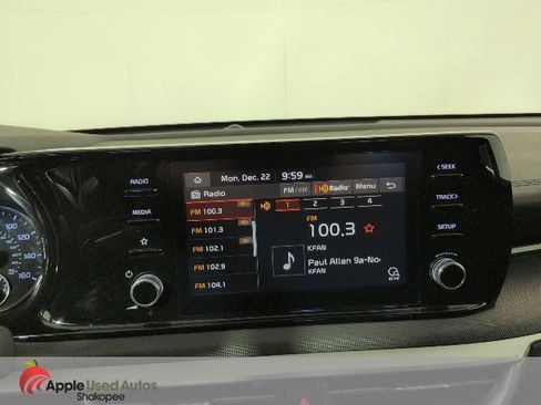 Used 2021 Kia K5 LX image 17