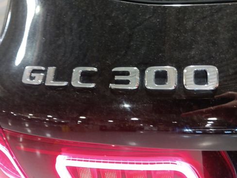 Certified 2022 Mercedes-Benz GLC 300 4MATIC image 20