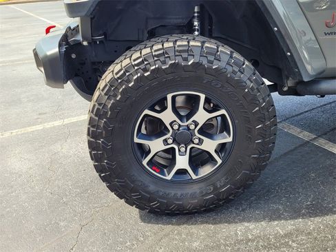 Used 2021 Jeep Wrangler Unlimited Rubicon image 9