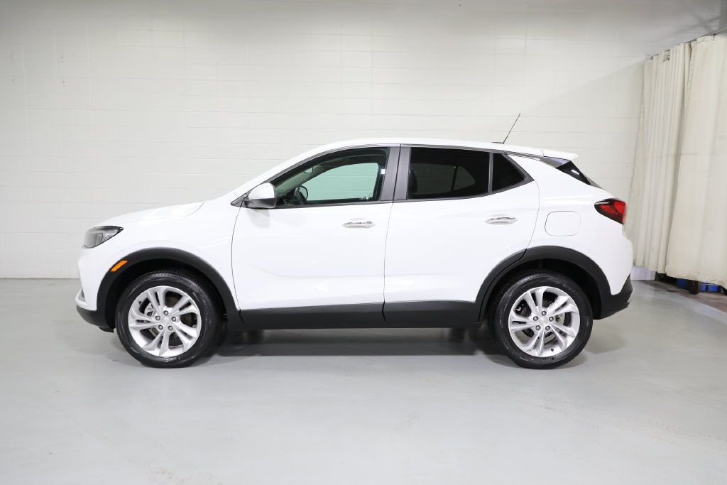 Certified 2023 Buick Encore GX Preferred w/ Cold Weather Comfort Package AWD/4WD image 3