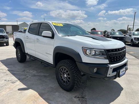 Used 2022 Chevrolet Colorado ZR2 w/ Colorado ZR2 Bison Edition AWD/4WD image 3