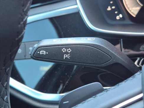 Used 2024 Audi Q3 2.0T Premium Plus AWD/4WD image 7