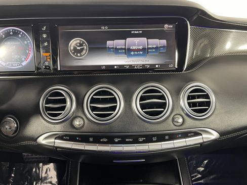 Used 2015 Mercedes-Benz S 63 AMG 4MATIC Coupe image 26