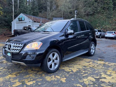Used 2009 Mercedes-Benz ML 350 4MATIC image 1