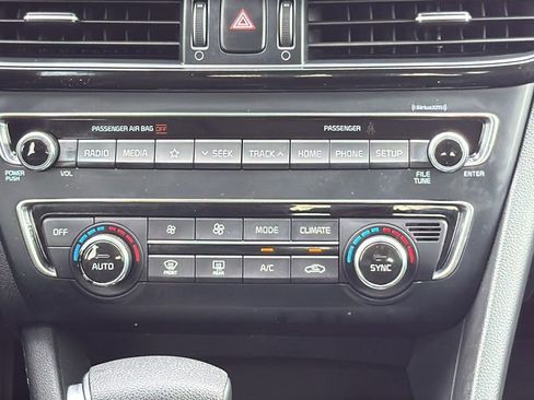 Used 2019 Kia Optima S w/ S Panoramic Sunroof Package FWD image 24