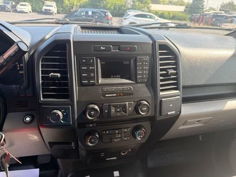 Used 2017 Ford F150 XL w/ Equipment Group 101A Mid RWD image 18