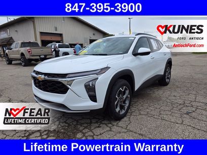 Used 2025 Chevrolet Trax LT