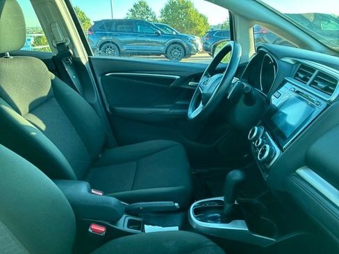 Used 2016 Honda Fit EX image 5