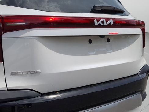 New 2026 Kia Seltos SX w/ SX Sunroof Package AWD/4WD image 31