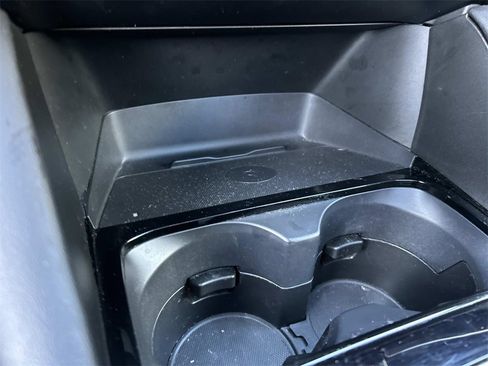 Used 2024 MAZDA MAZDA3 s image 22