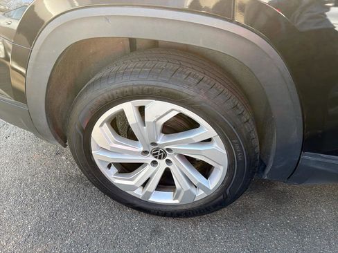 Used 2023 Volkswagen Atlas SE image 5