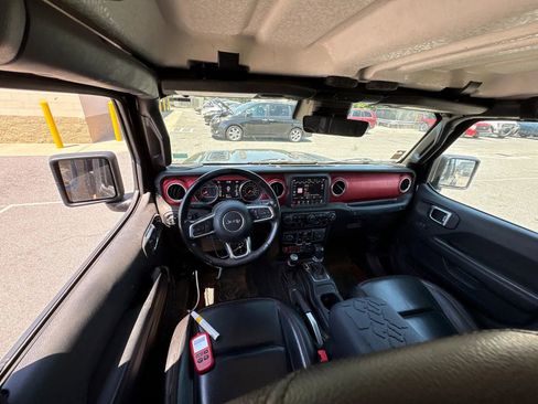 Used 2020 Jeep Gladiator Rubicon AWD/4WD image 11