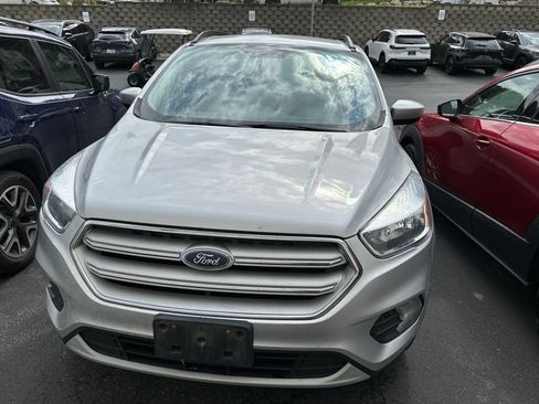 Used 2018 Ford Escape SE AWD/4WD image 2