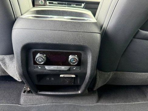 Used 2024 Chevrolet Traverse RS w/ LPO, Floor Liner Package image 29