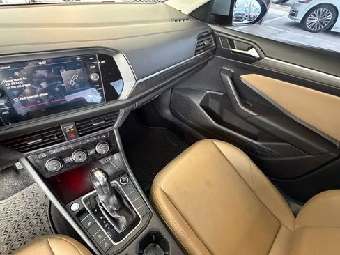 Used 2019 Volkswagen Jetta SEL image 19