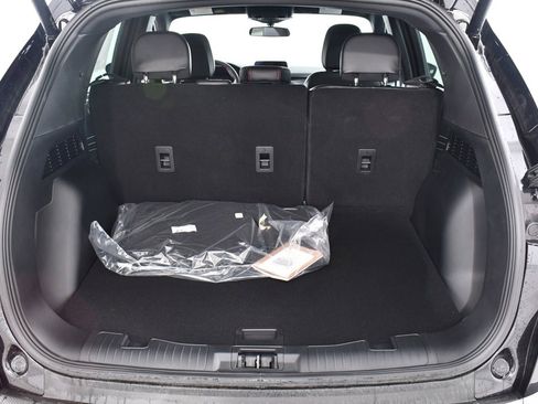 New 2025 Ford Escape ST-Line w/ Cold Weather Package image 19