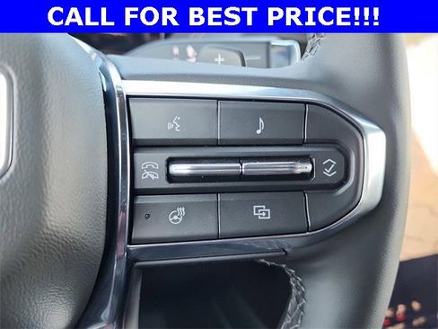 New 2026 GMC Yukon XL Elevation image 25