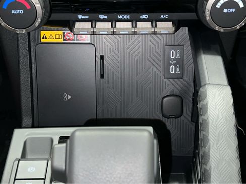 New 2026 Toyota 4Runner TRD Sport AWD/4WD image 21