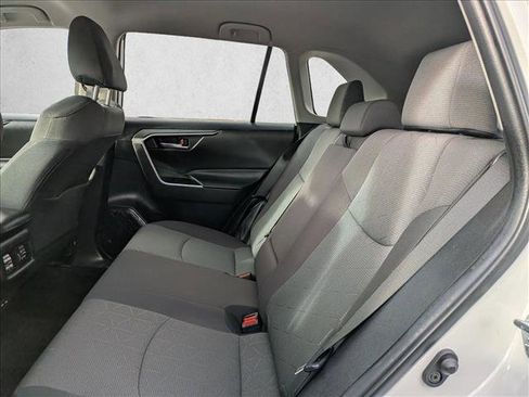 Used 2023 Toyota RAV4 XLE image 19