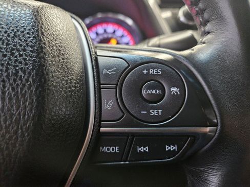 Used 2018 Toyota Camry XSE FWD image 25
