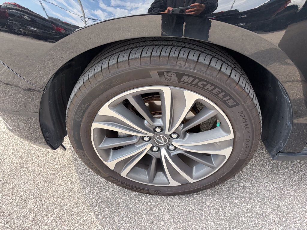 Used 2019 Acura MDX w/ Tech & Entertainment Pkg AWD/4WD image 29