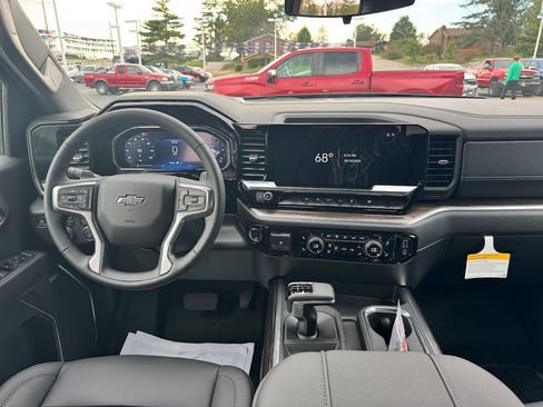New 2026 Chevrolet Silverado 1500 RST w/ Dark Appearance Package image 17