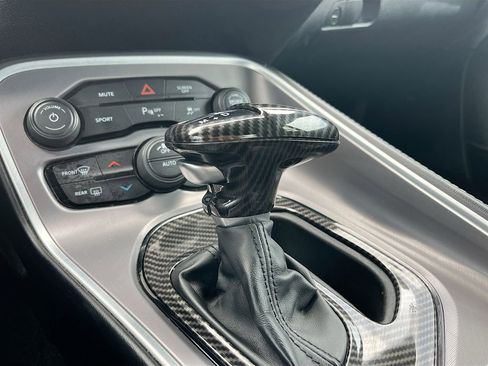 Used 2022 Dodge Challenger GT w/ Driver Convenience Group RWD image 16