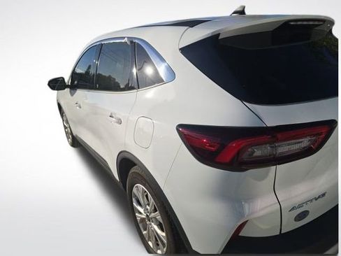 Used 2023 Ford Escape Active image 8