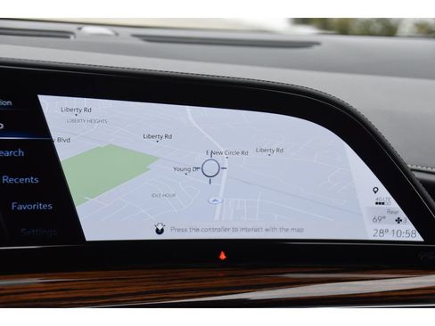 Certified 2024 Cadillac Escalade Premium Luxury image 21