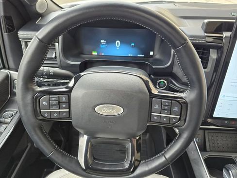 Used 2023 Ford F150 Lightning Platinum image 43