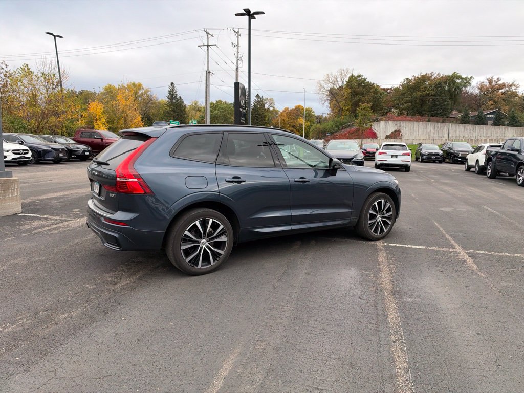 Used 2024 Volvo XC60 B5 Plus w/ Protection Package Premier AWD/4WD image 20