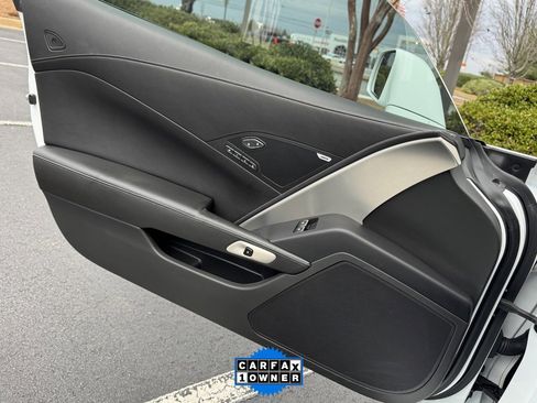 Used 2019 Chevrolet Corvette Stingray Coupe image 34