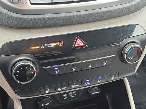 Used 2017 Hyundai Tucson Sport image 22