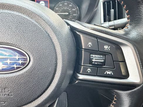 Used 2018 Subaru Crosstrek 2.0i Premium w/ Eyesight System AWD/4WD image 14