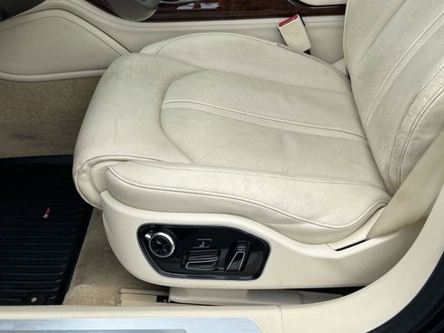 Used 2013 Audi A8 L 3.0T w/ Driver Assistance Pkg image 11