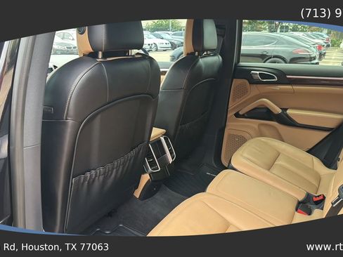 Used 2018 Porsche Cayenne AWD/4WD image 28