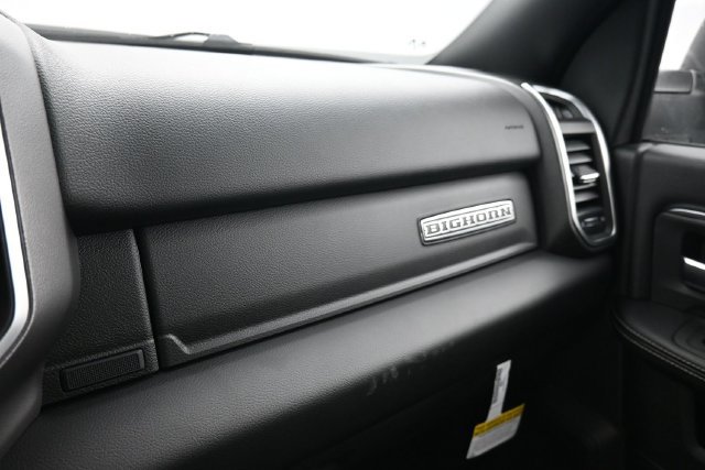 New 2027 RAM 3500 Big Horn AWD/4WD image 19