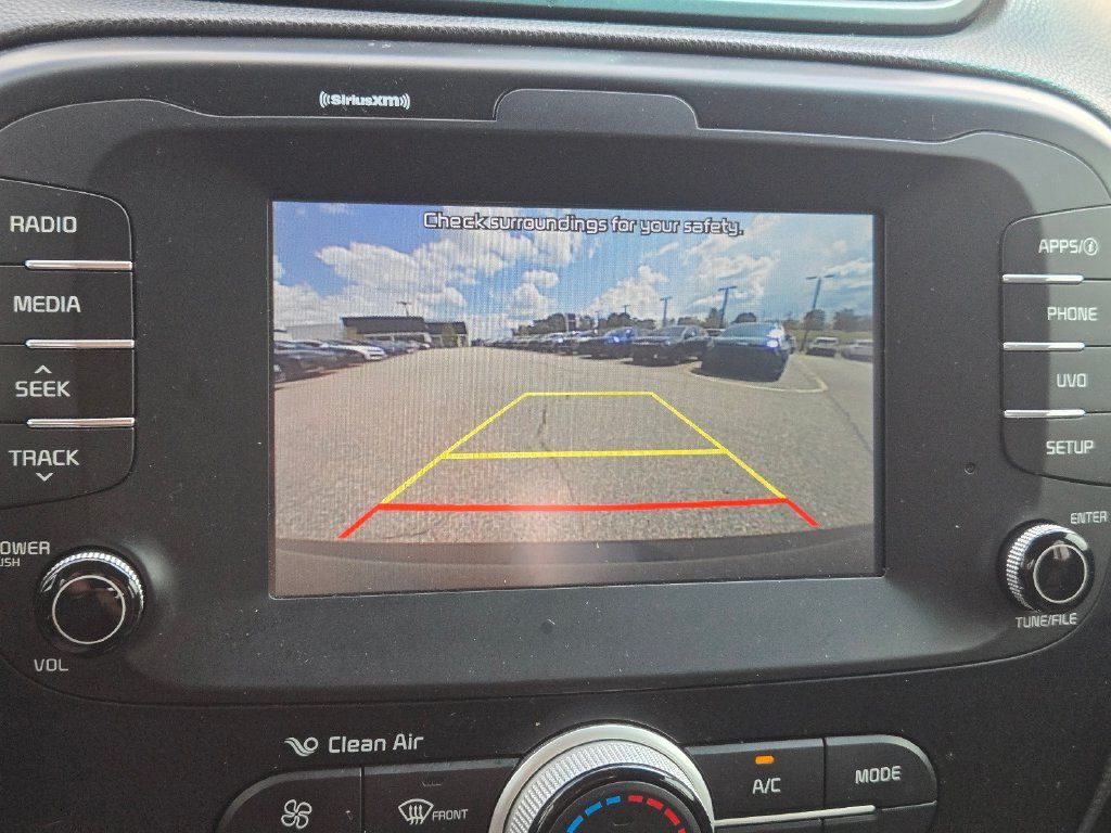 Used 2019 Kia Soul + FWD image 28