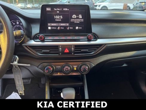 Certified 2023 Kia Forte LXS w/ LXS Technology Package image 12