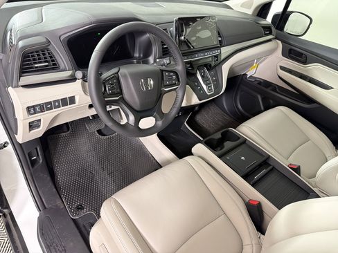 New 2026 Honda Odyssey EX-L image 4