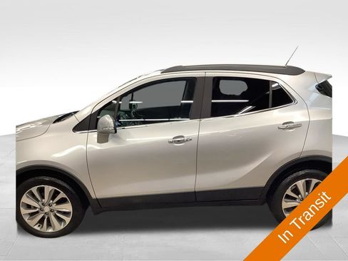 Used 2019 Buick Encore Preferred FWD image 3
