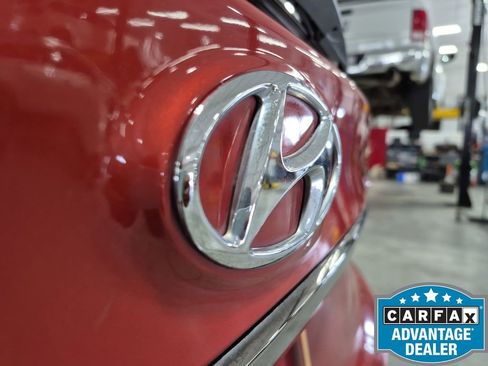 Used 2019 Hyundai Santa Fe Limited FWD image 75