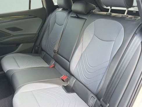 New 2026 Volkswagen Tiguan SE R-Line FWD image 30