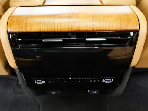 Used 2022 Jeep Grand Wagoneer Series III w/ Rear Seat Video Group 1 AWD/4WD image 21