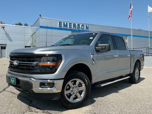 Used 2025 Ford F150 XLT w/ Equipment Group 301A Standard AWD/4WD image 3